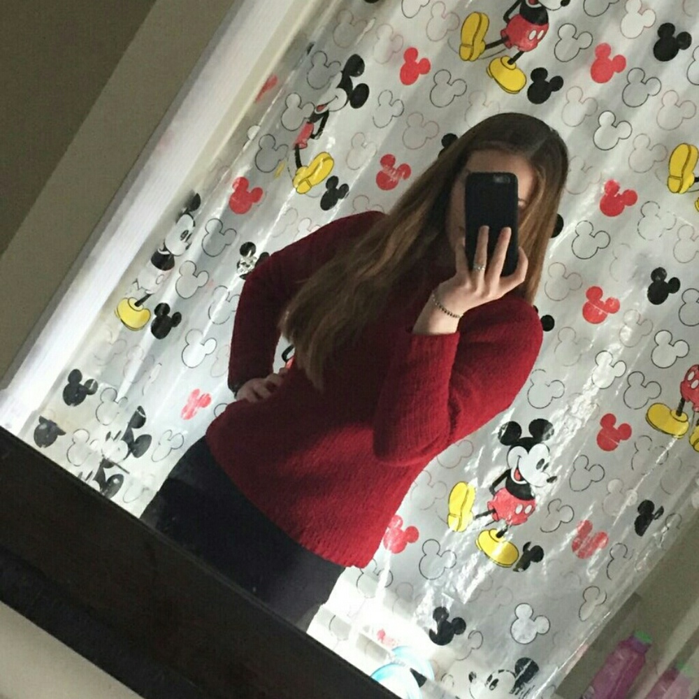 Red knitted sweater